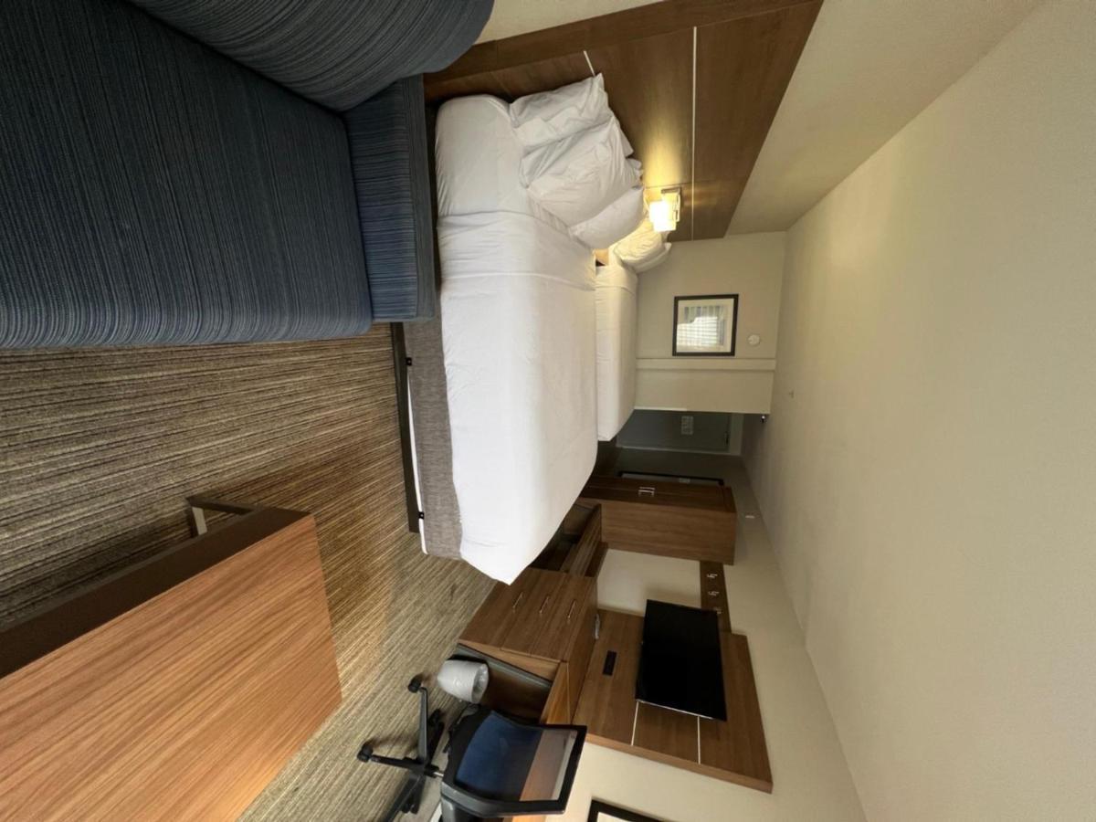 Holiday Inn Express Hotel & Suites Lake Elsinore By Ihg Esterno foto