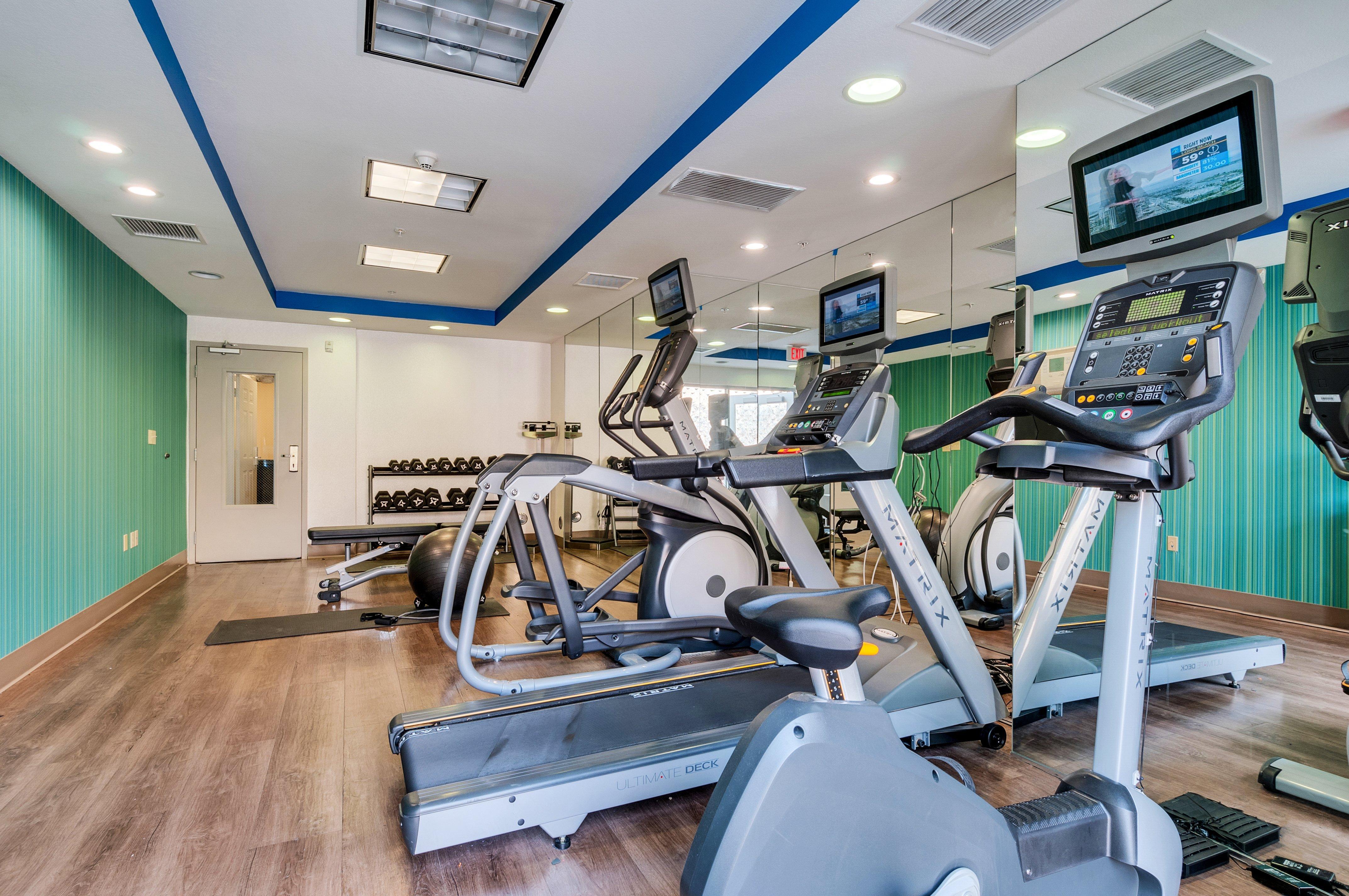 Holiday Inn Express Hotel & Suites Lake Elsinore By Ihg Esterno foto
