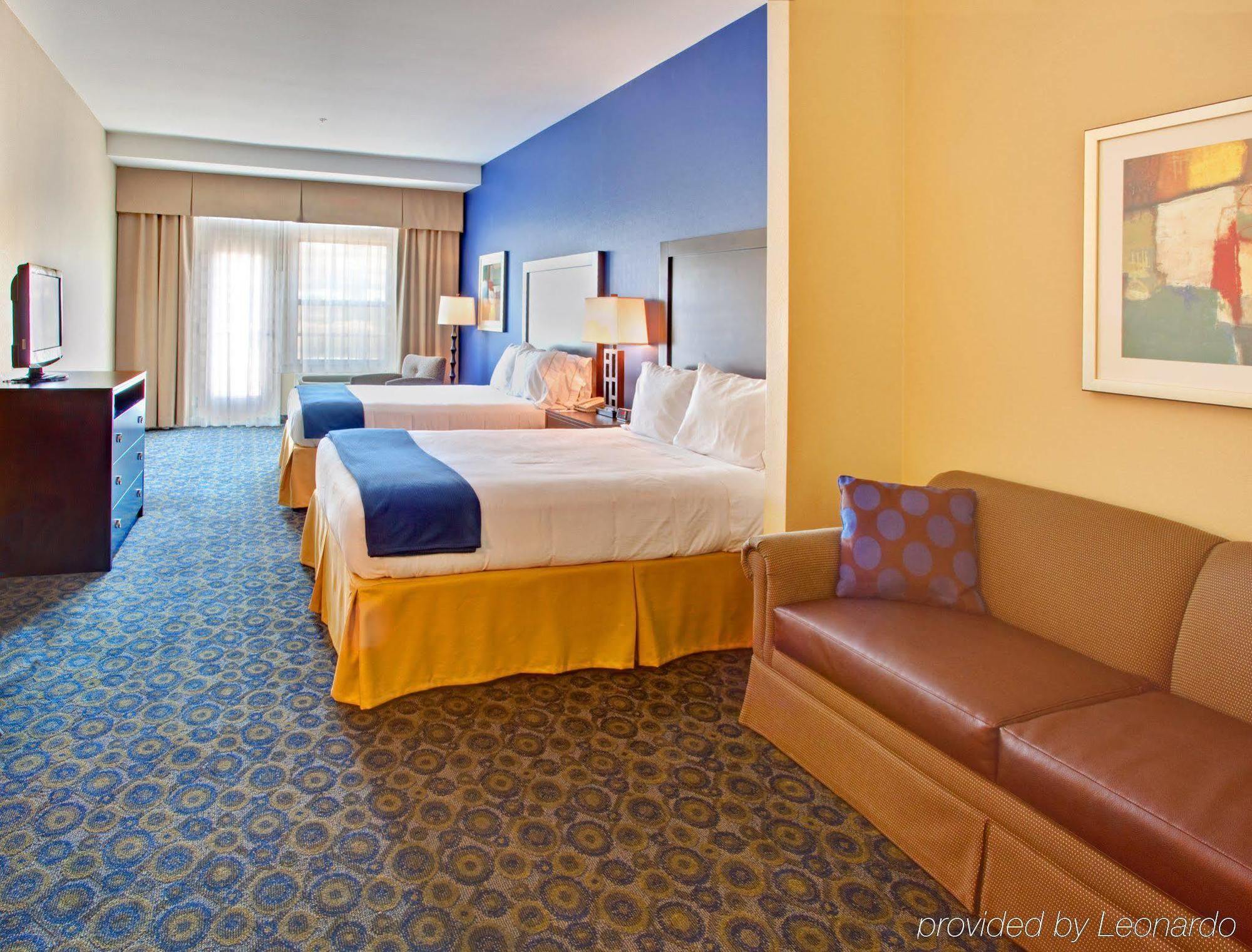 Holiday Inn Express Hotel & Suites Lake Elsinore By Ihg Camera foto