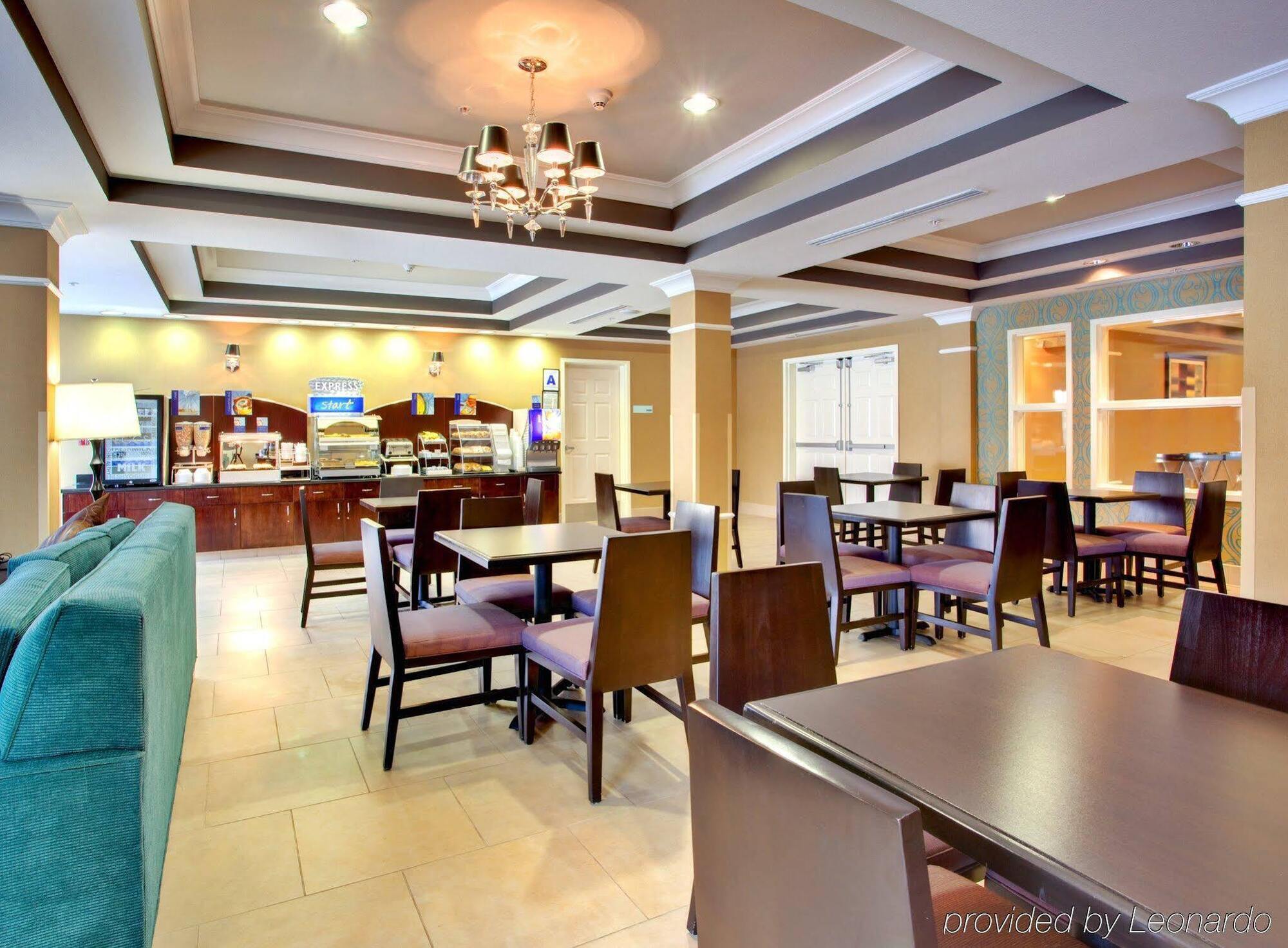 Holiday Inn Express Hotel & Suites Lake Elsinore By Ihg Esterno foto