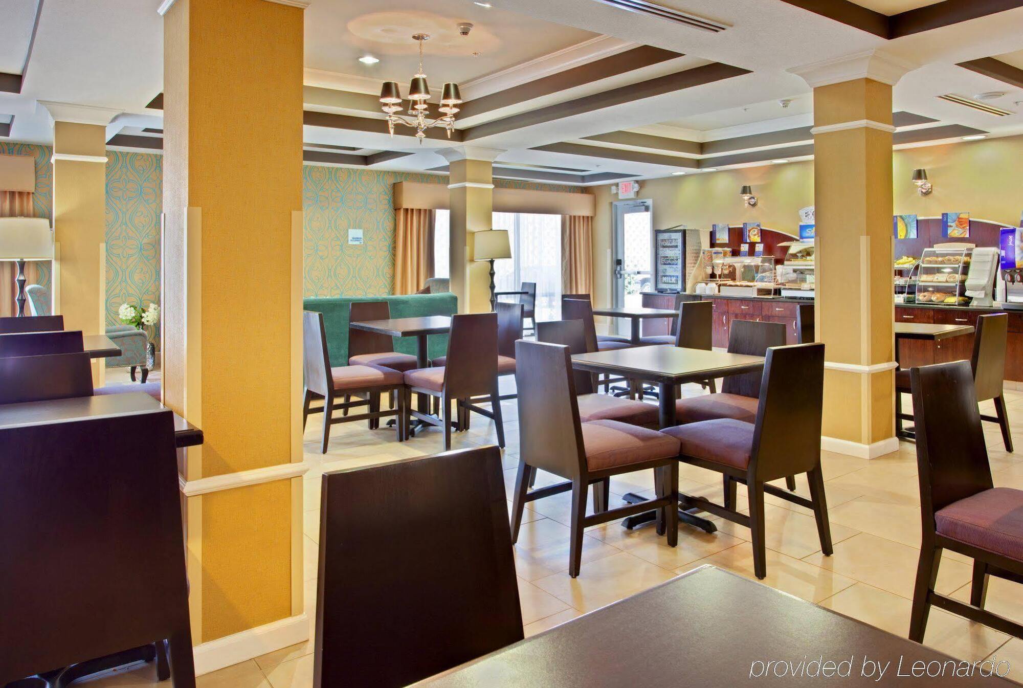 Holiday Inn Express Hotel & Suites Lake Elsinore By Ihg Esterno foto